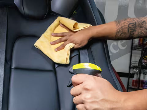 Meguiar's Ultimate Leather Detailer, G201316, 16oz (USA IMPORT)